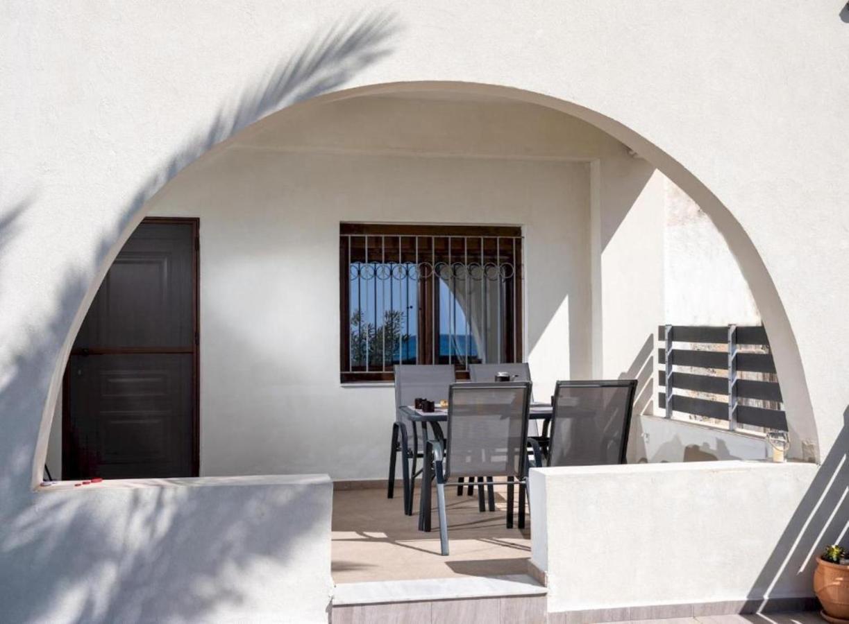 Atalanti Seaside Junior Suites ケラトカンボス エクステリア 写真