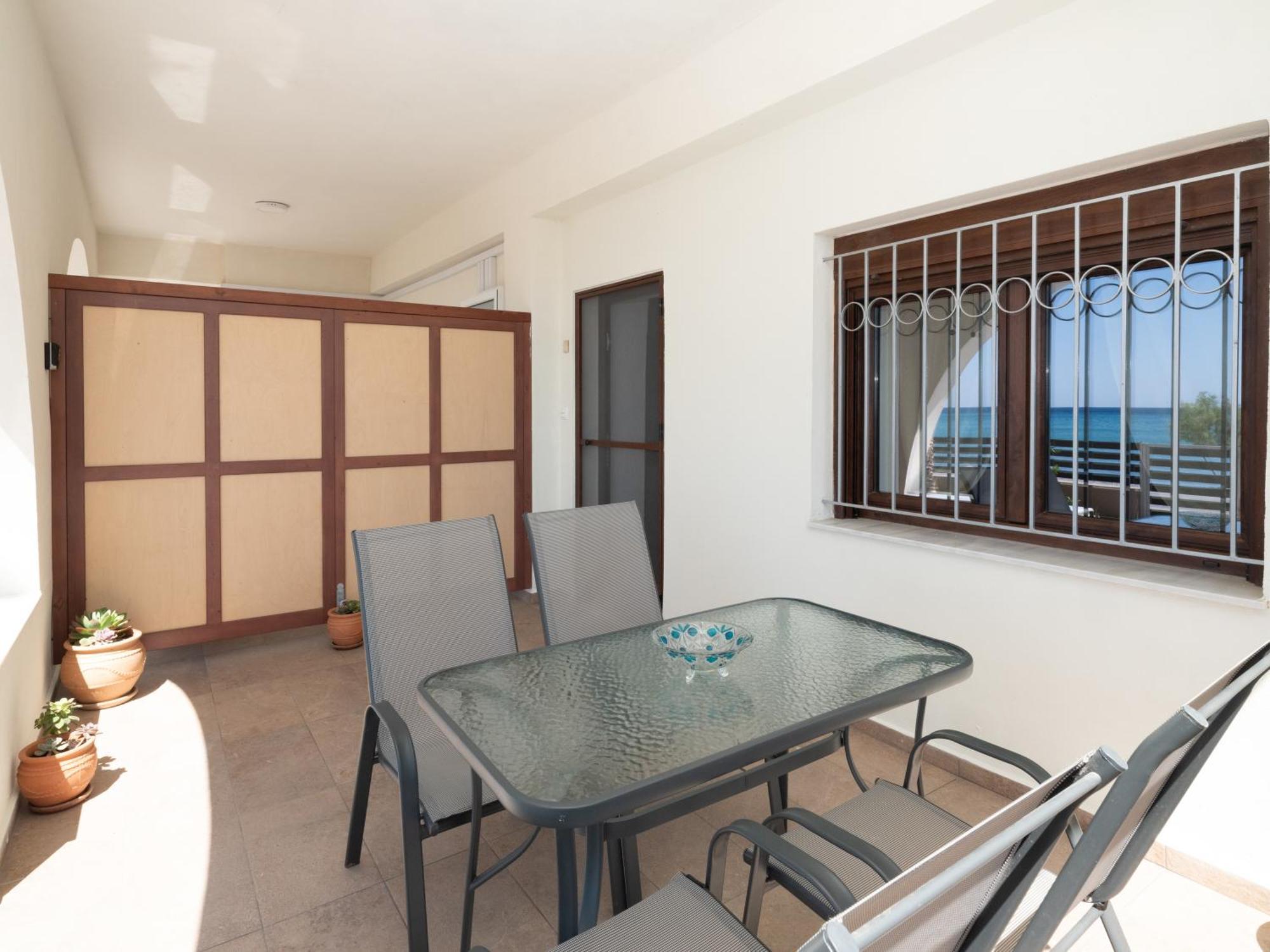 Atalanti Seaside Junior Suites ケラトカンボス エクステリア 写真